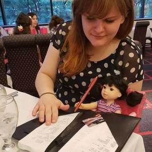 Meet your Posher, Jenn